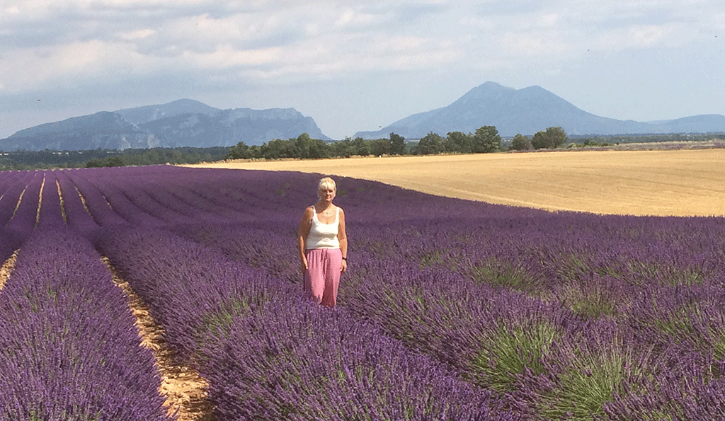 Petra im Lavendel Feld