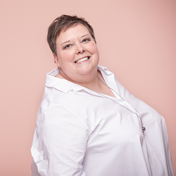 Botschafterin Britta lächelt in die Kamera