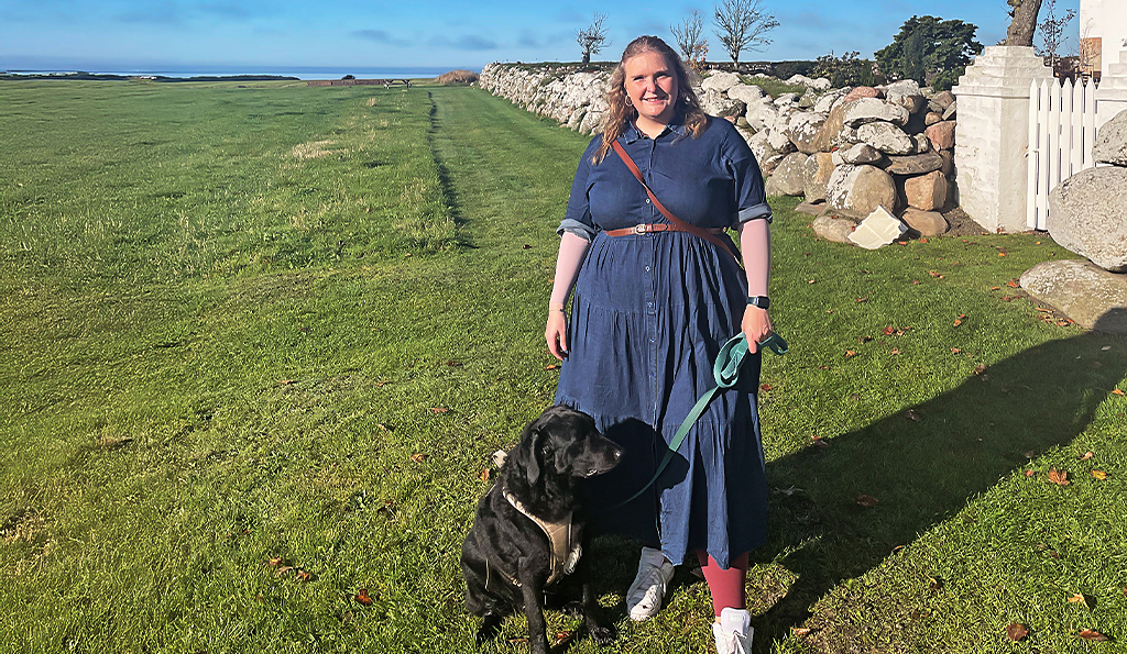 Botschafterin Sabine mit ihrem Hund