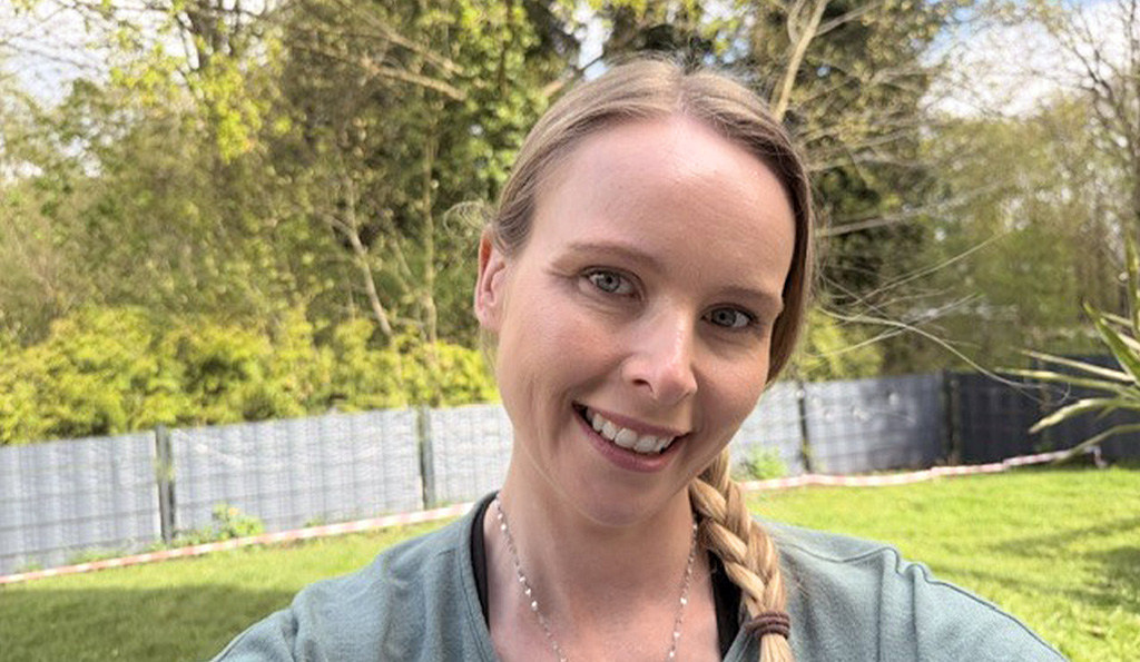 Sandra im Garten