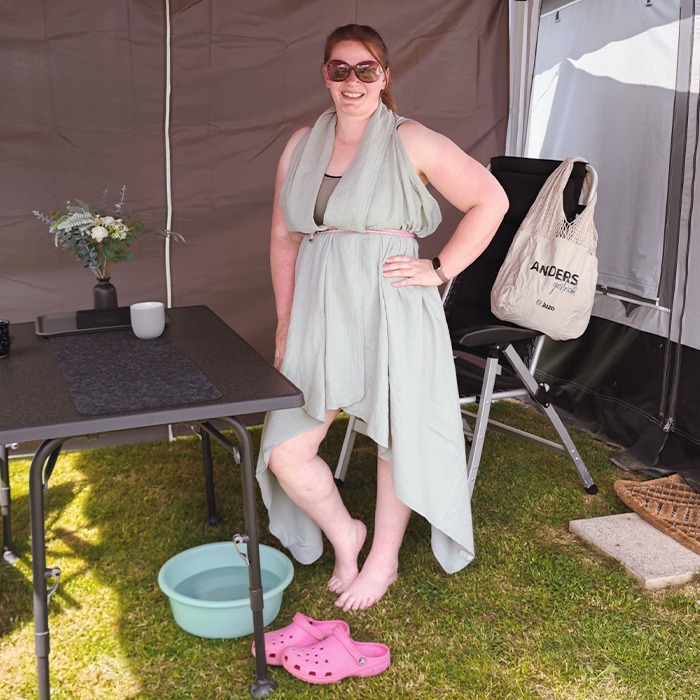 Kathi mit dem Strandtuch von Easyonthebeach